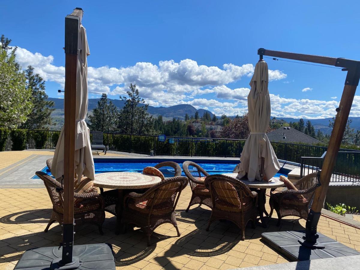 Under The Tree - Bed & Breakfast Kelowna Exterior foto