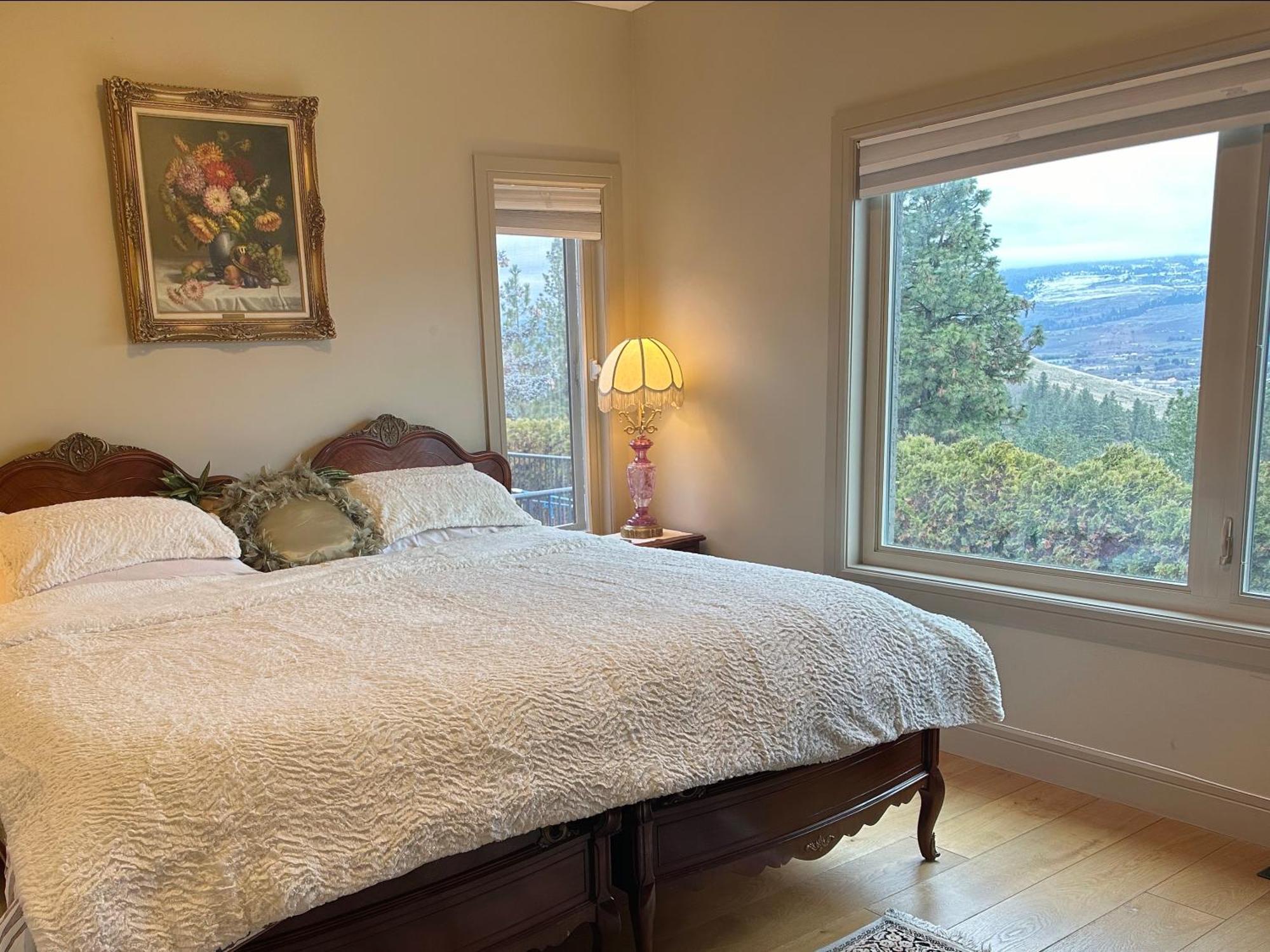 Under The Tree - Bed & Breakfast Kelowna Exterior foto